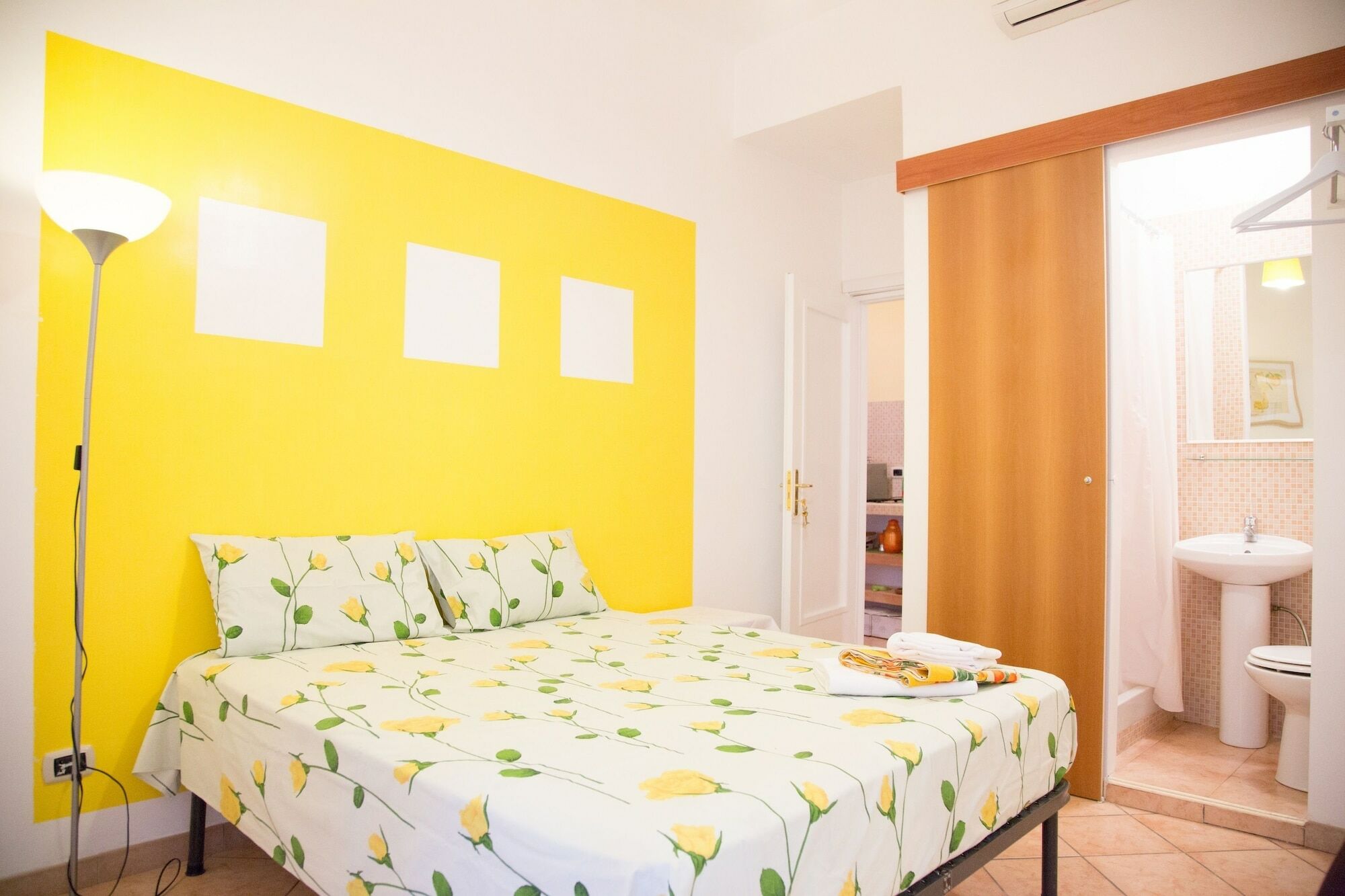 Fruitroom Rome