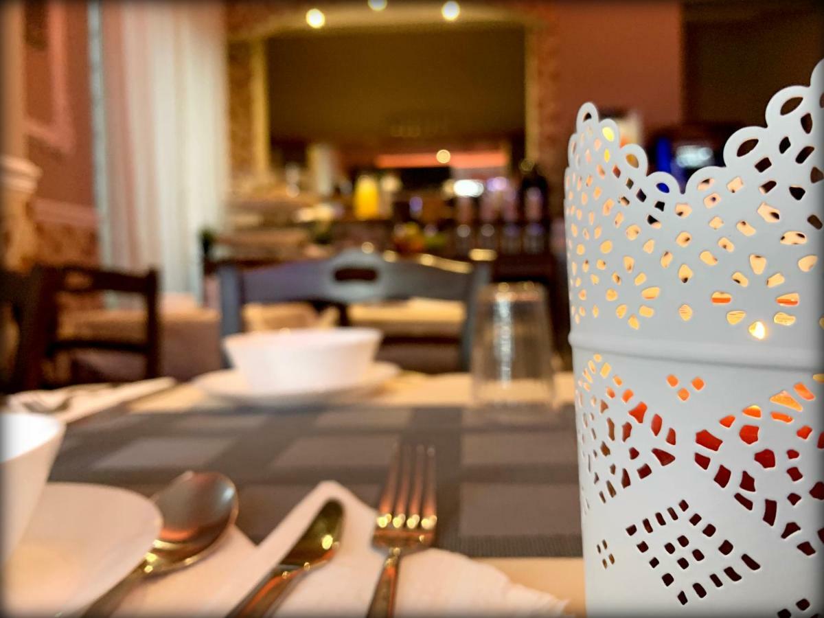 Hotel Palestro Palace 3*
