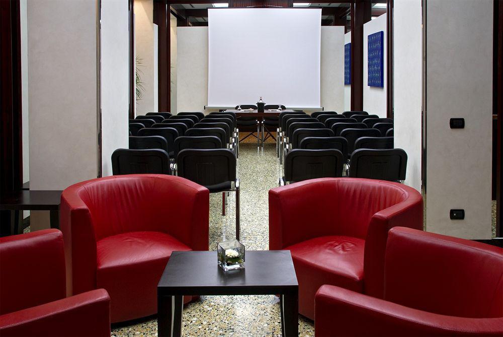 Hotel Genova 4*