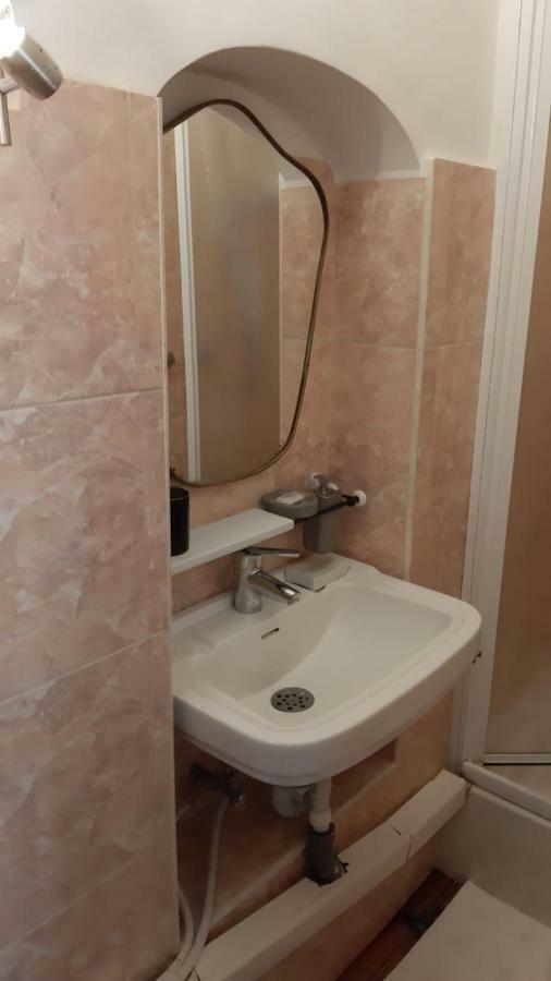 Trastevere Intimate Rome