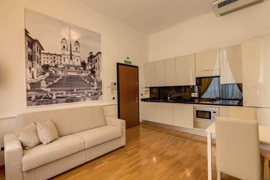 Apollo Colosseo 3* Rome