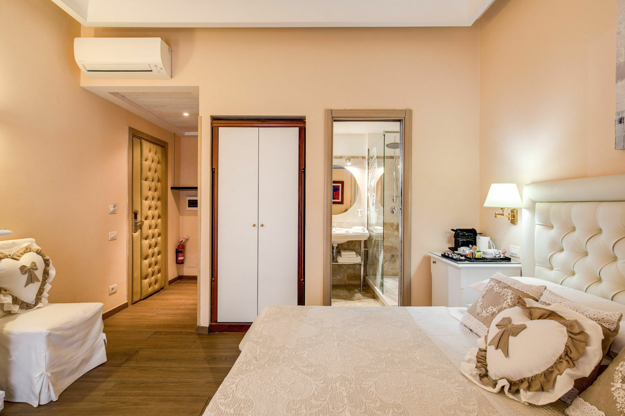 Rome55 - Piazza Di Spagna Maison d'hôtes 3*