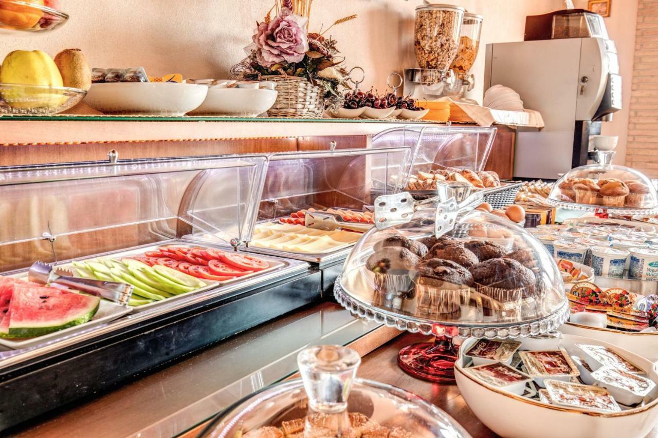 Tiburtina Metro Hotel 3*