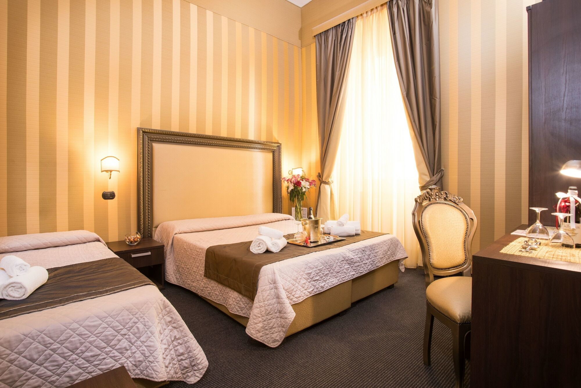 Nice Rome Holiday Gasthuis 4*