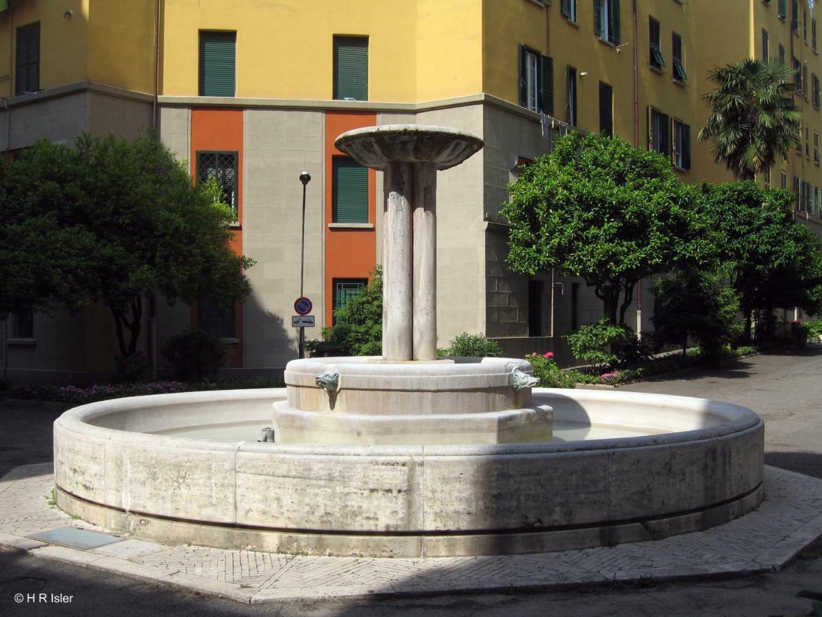 La Fontana Nel Cortile *
