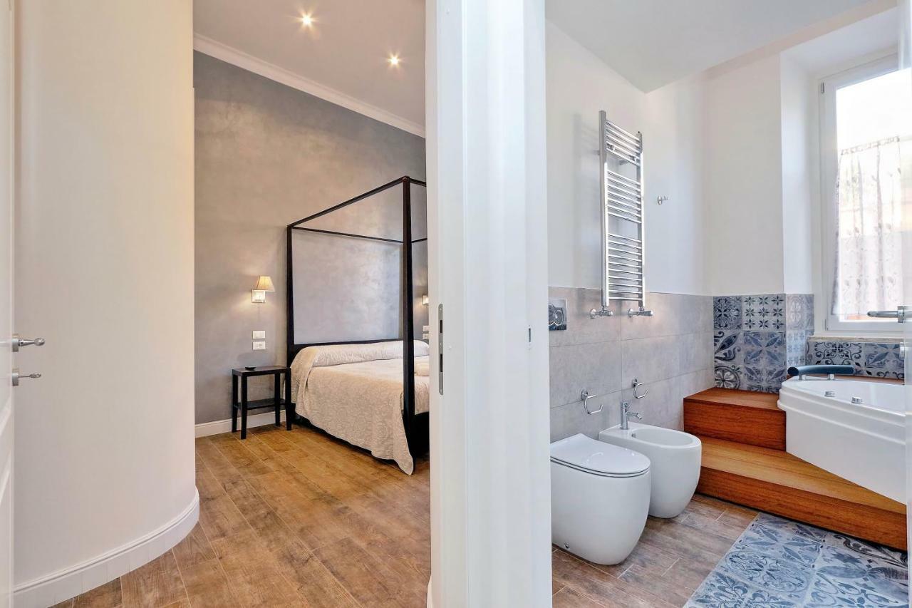 Apartamento Luxury Sabina 50 Mt From Trevi Fountain Roma