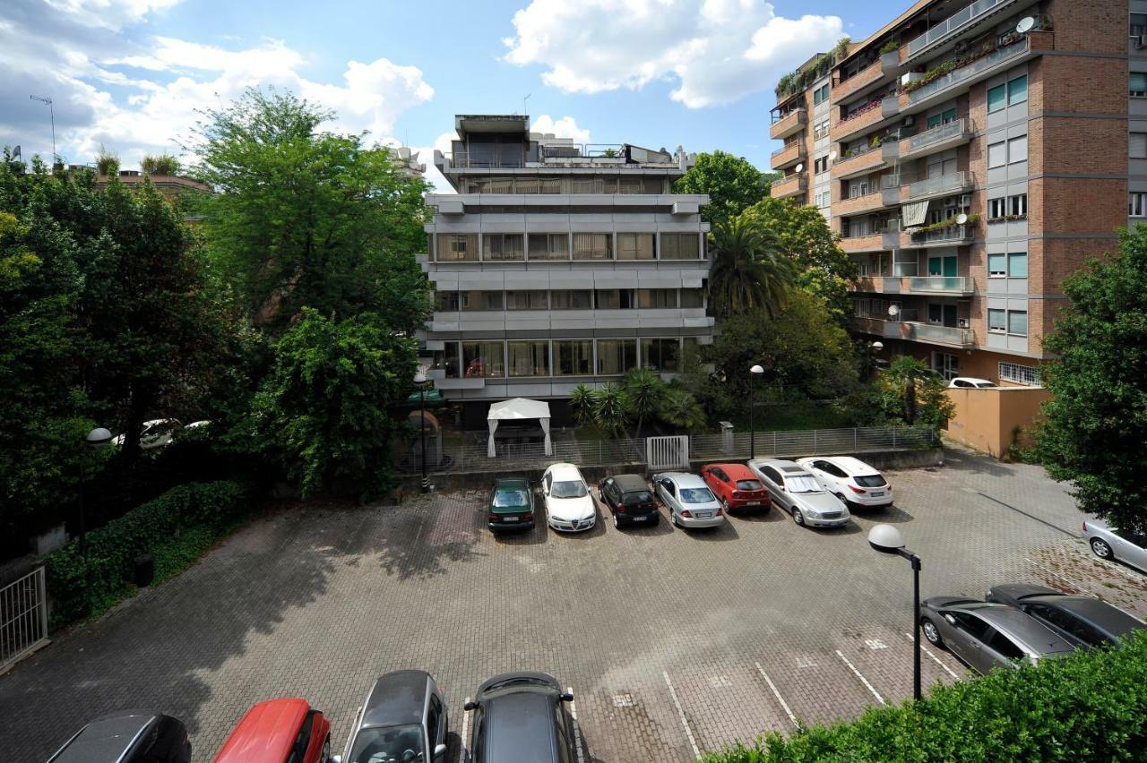 Centralissimo E Luminosissimo A Apartment Rome
