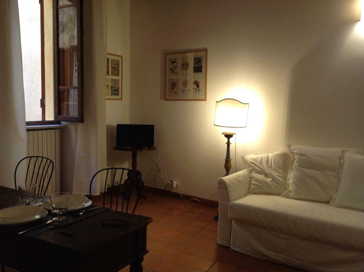 Behind Navona Appartement *