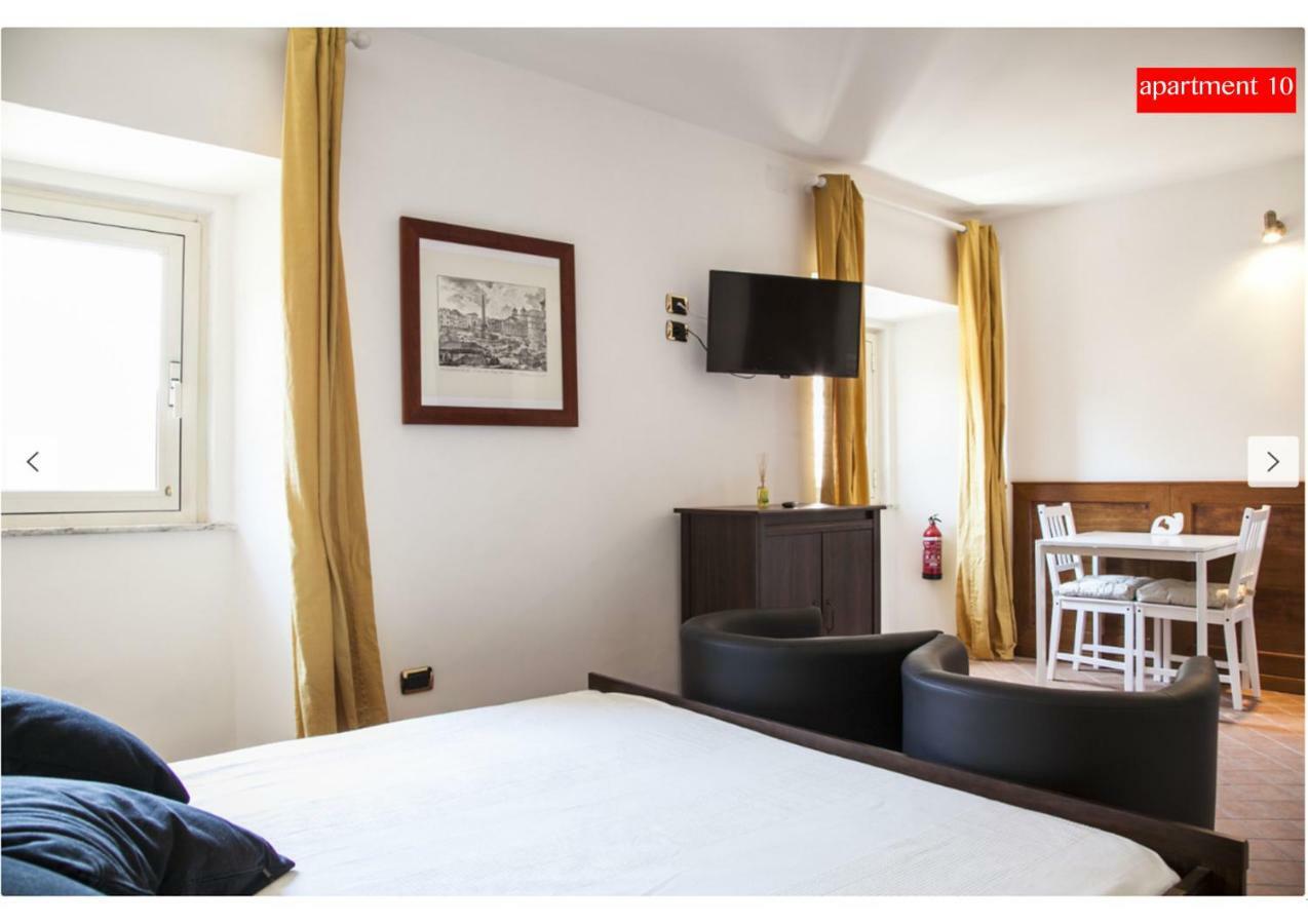 Appartement M9 Pantheon Attic 10 *