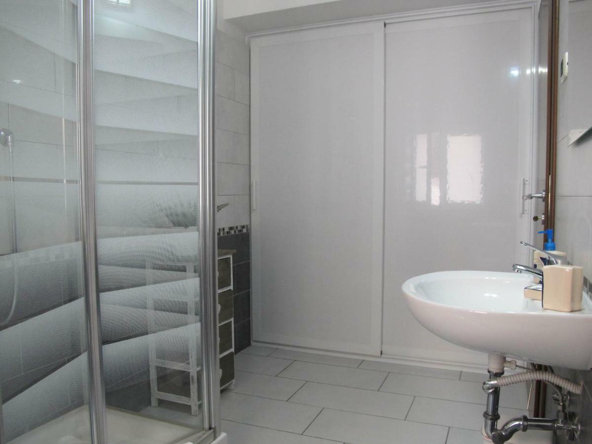 Falco House Bed & Breakfast Rome