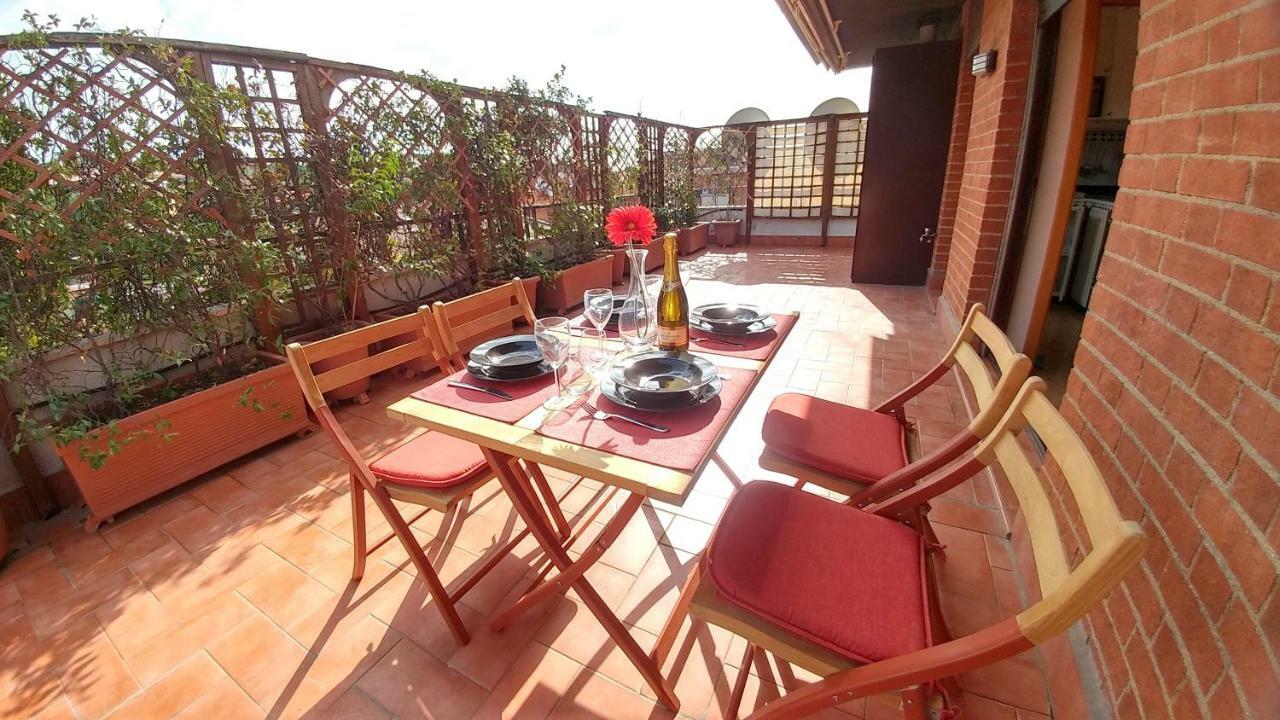 Terrace22 - Delizioso Attico Ben Collegato Appartement Rome