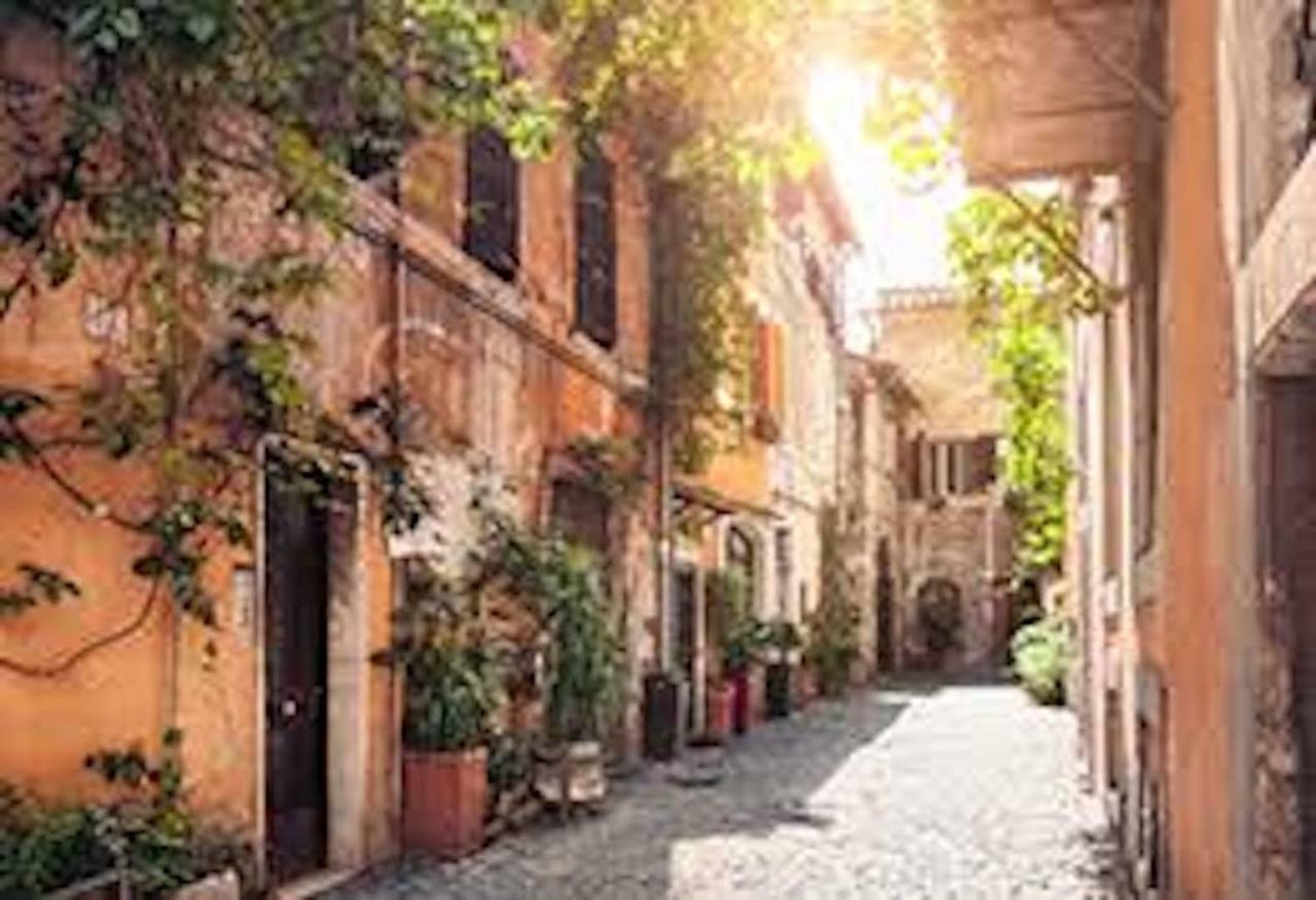 Panoramic Castle Trastevere * Rome