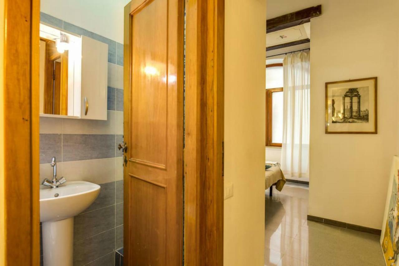 Holiday home Unique View Trevi Fountain Rome