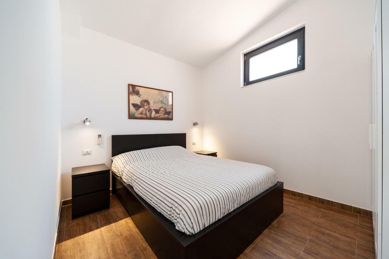 Apartment Il Giardino Dell'argano Rosso Rome