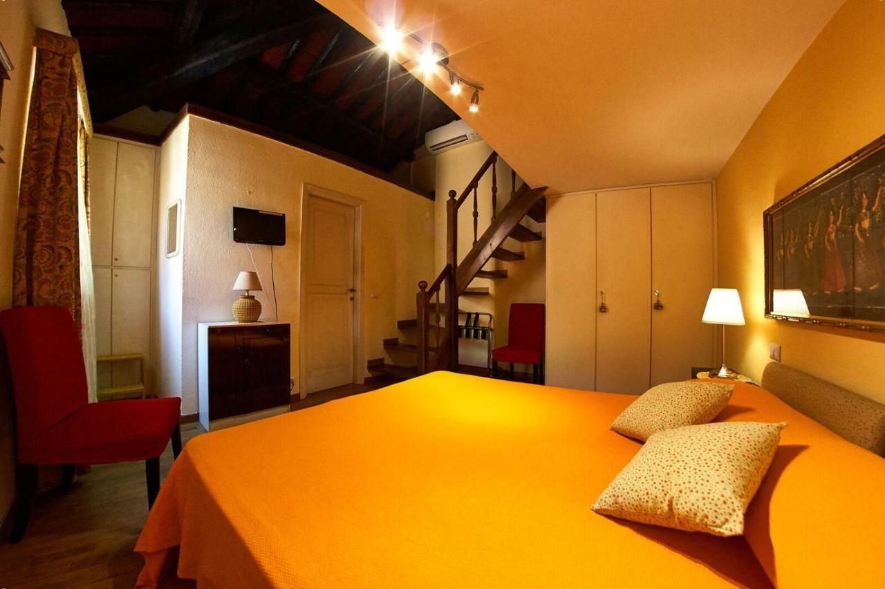 Casa Delle Eroidi * Rome