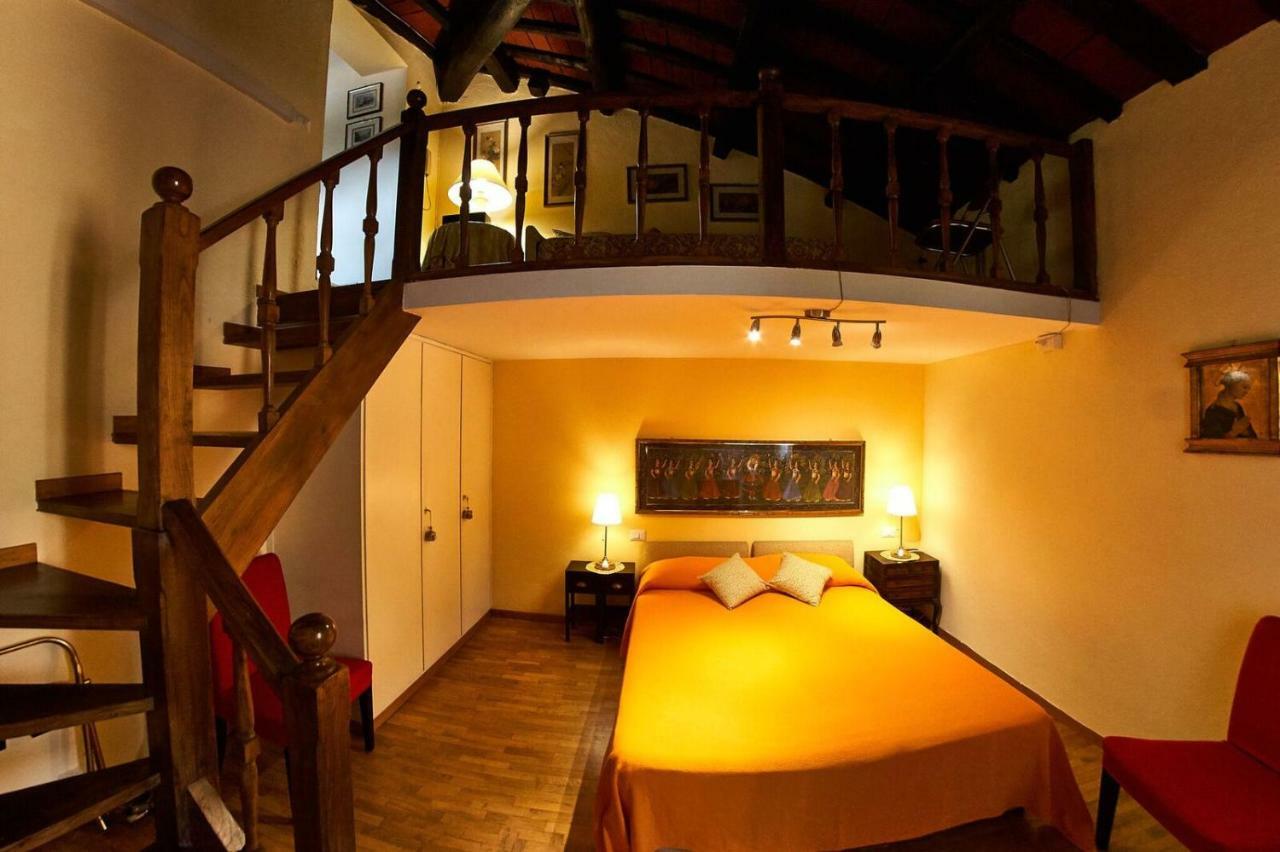 Casa Delle Eroidi * Rome