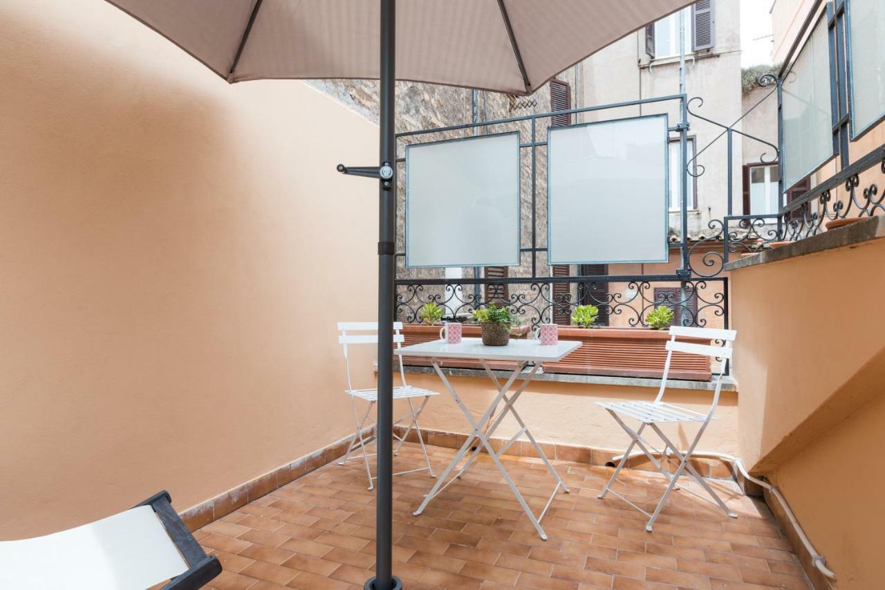 Apartment Quiet Pied A Terre With Terrace In Borgo Pio *