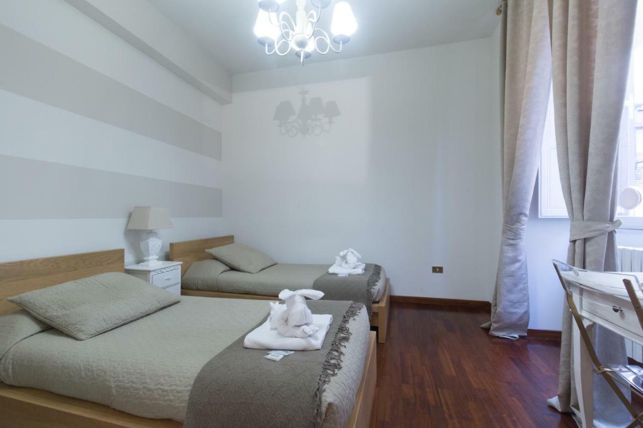 Holidays Banchi Nuovi Apartment Rome