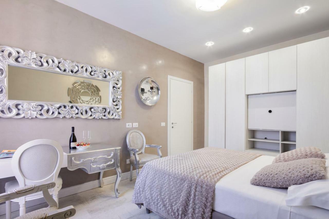 Petra Apartments Rome