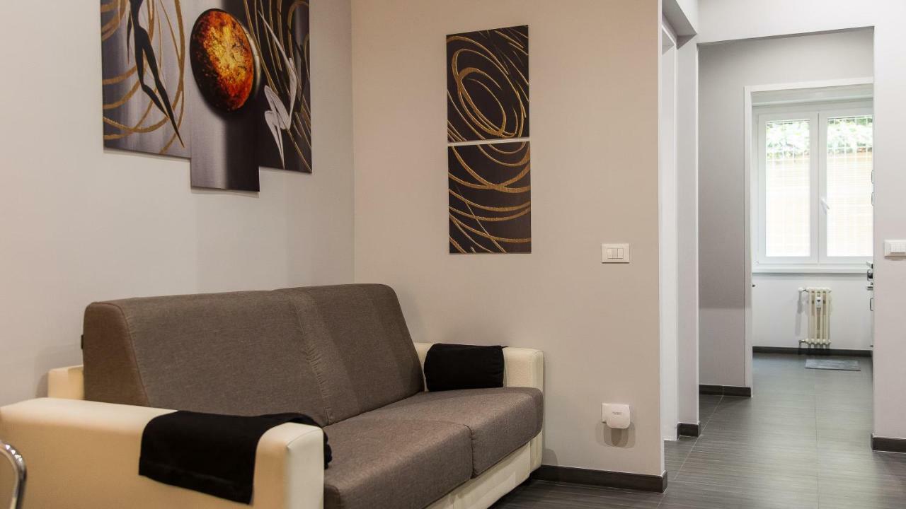 In Archimede Apartment