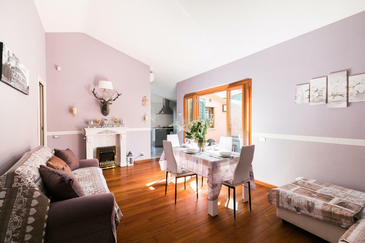 G Tree House Holiday home Rome