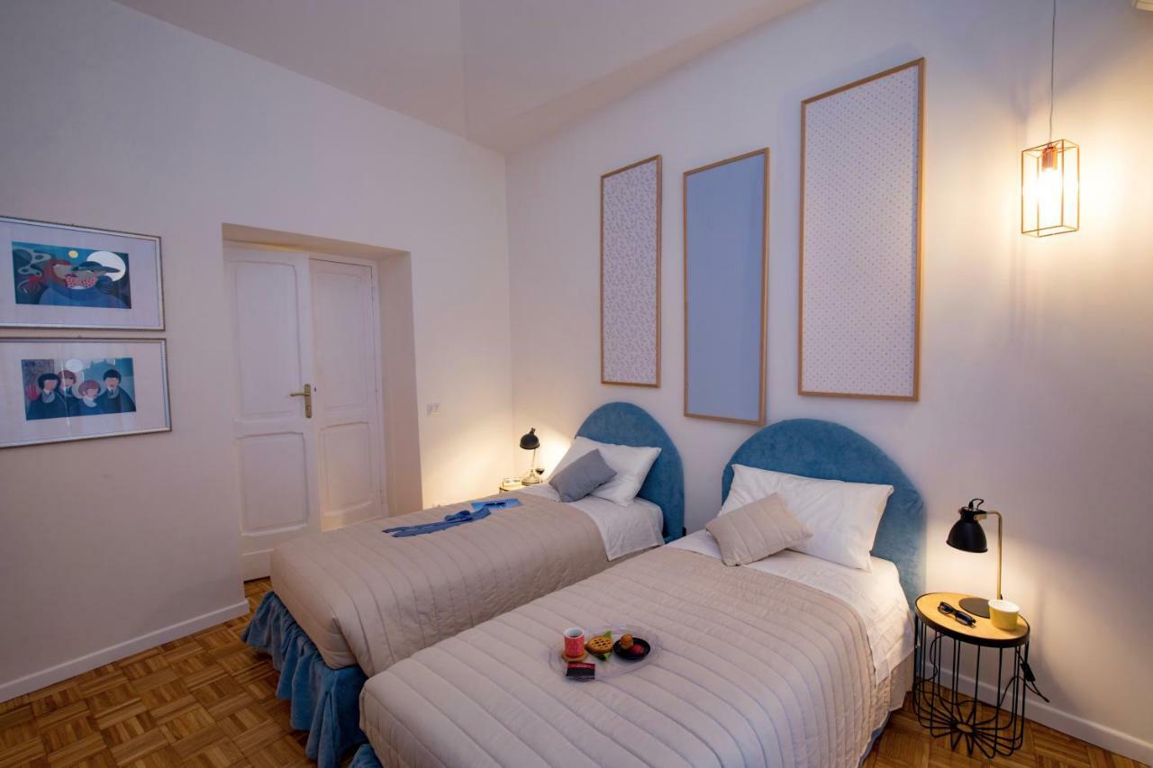 Apartment Your Secret Pantheon Rome