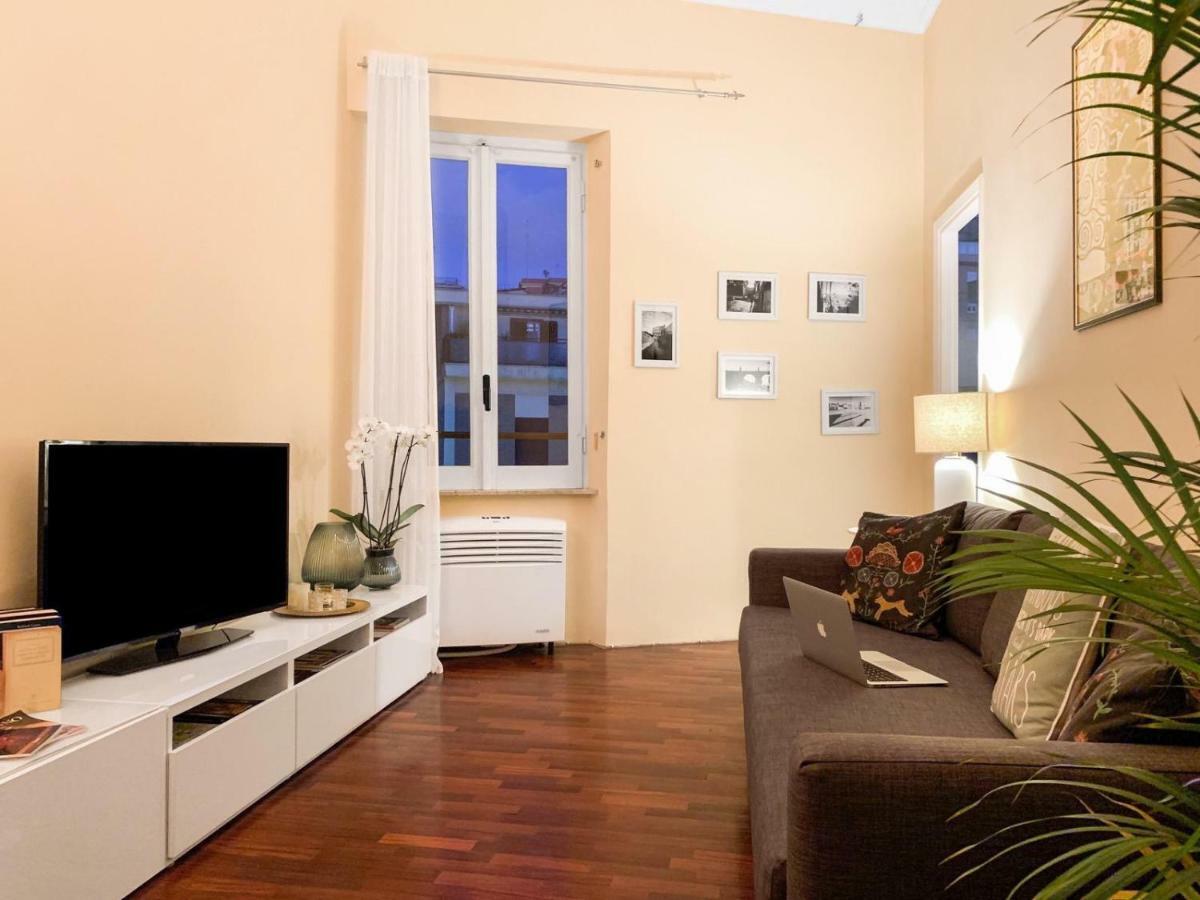 Postcard From St Peter's Dome Appartement *