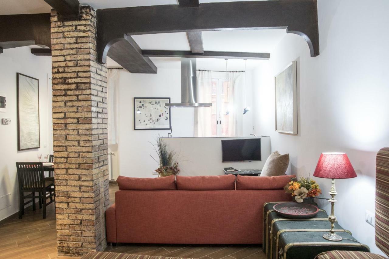 Campo De' Fiori Apartment