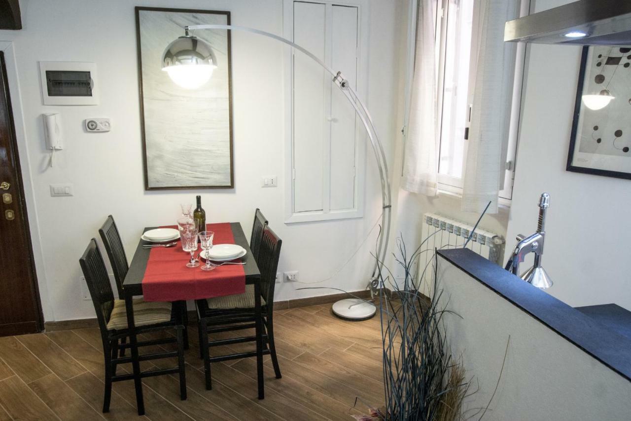 Campo De' Fiori Apartment