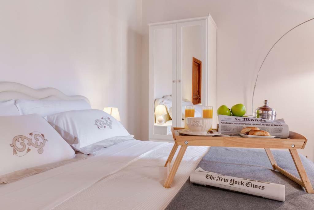 Arenula Luxury