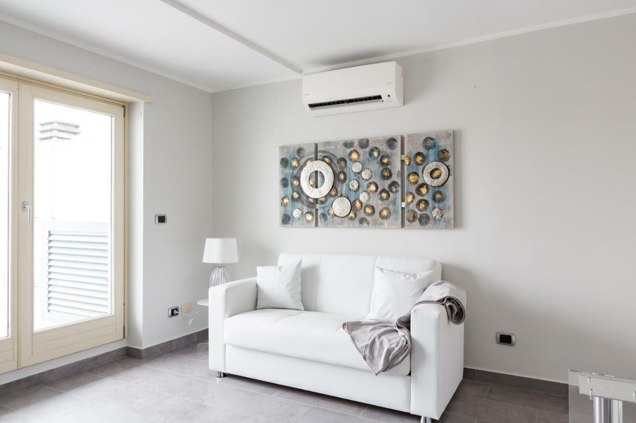 Penthouse 41 In Trastevere With Big Terrace Appartamento Roma