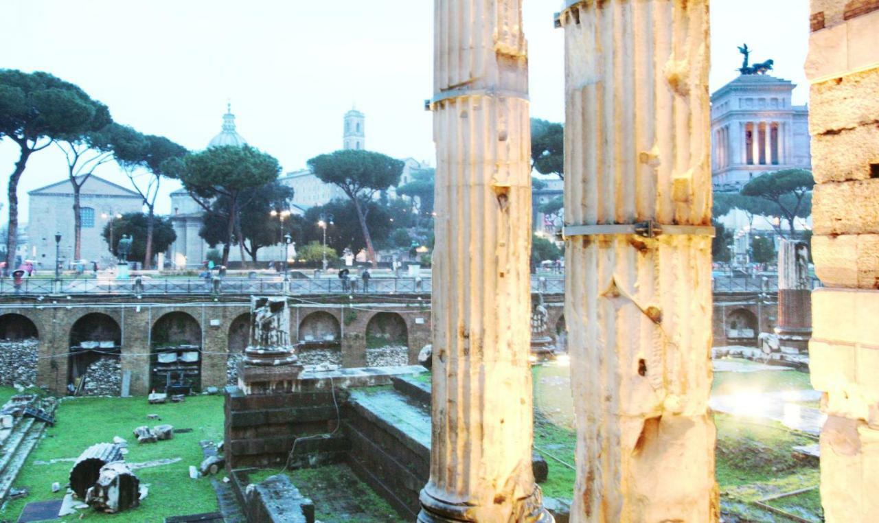 Center Fori Imperiali Raffy's Charming