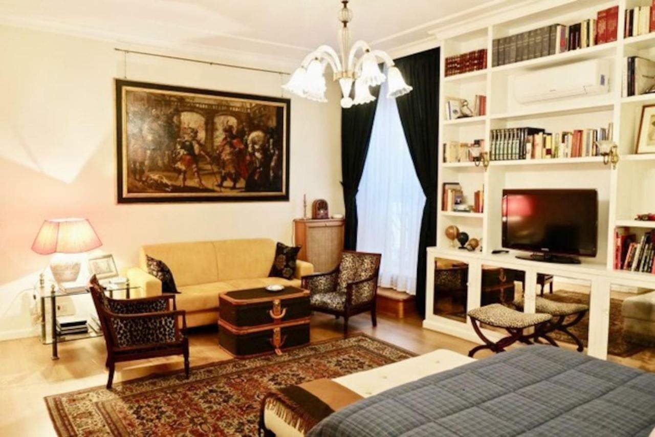 Apartment Borghese 42