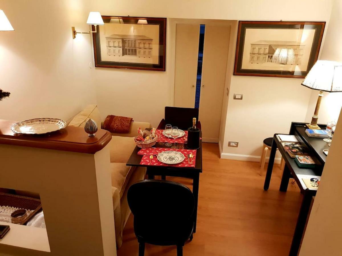 Borghese 42 Apartment Rome