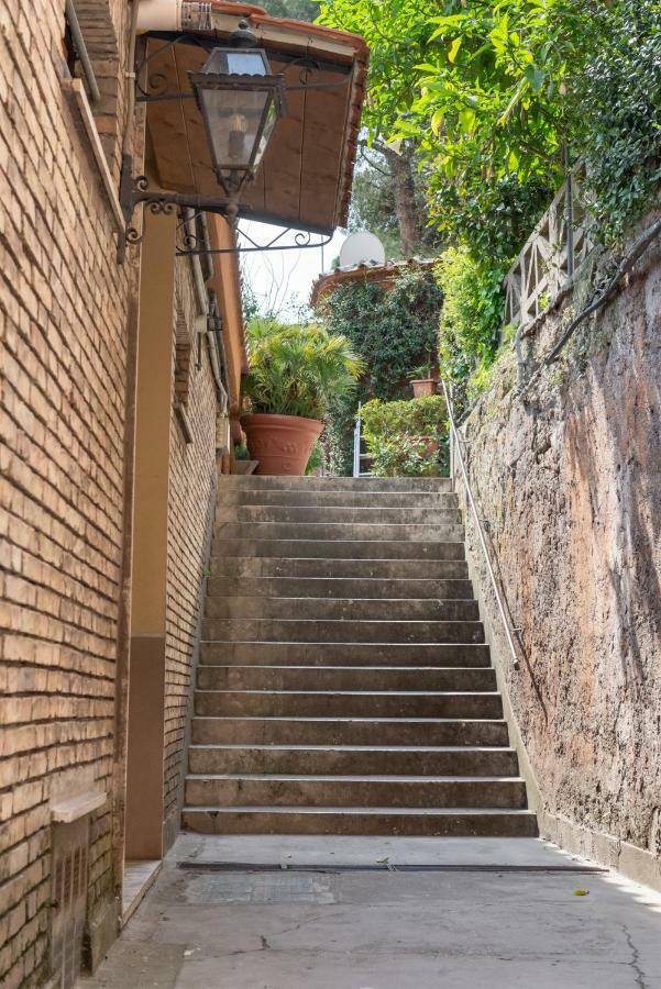 Appartement Via Nicola Fabrizi Rome