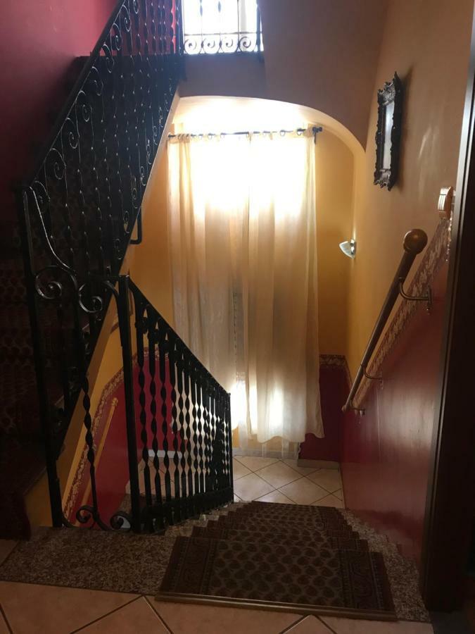 La Casa Di Elena Rome
