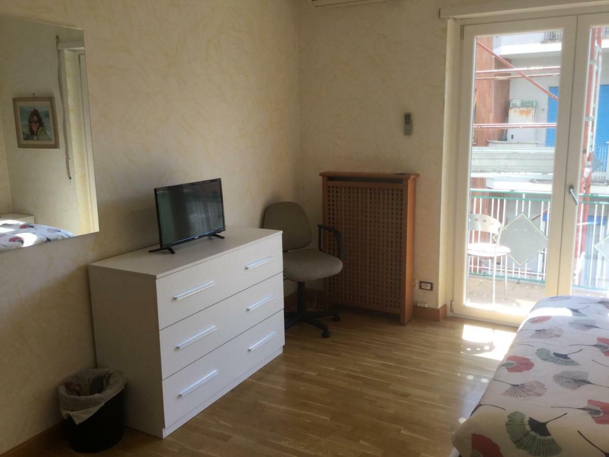 Applecat Guest house