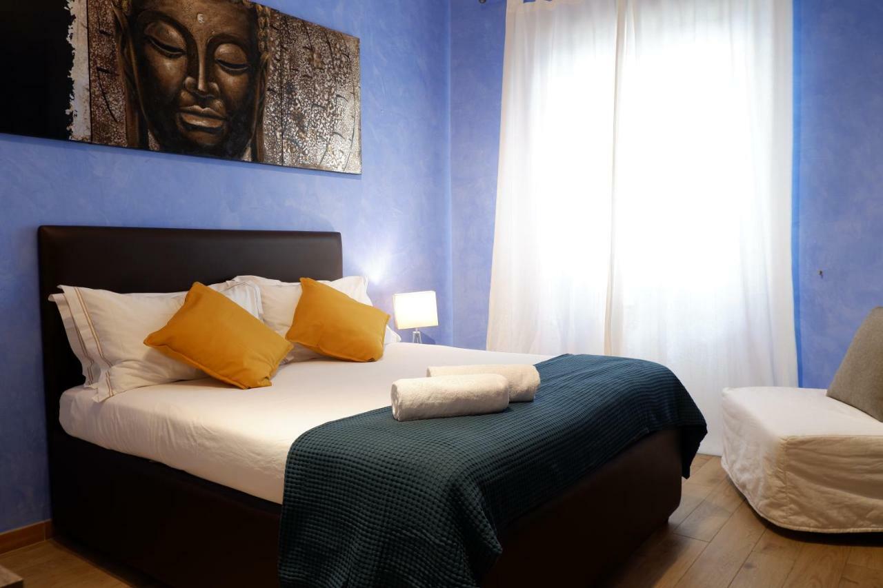 The Blue Strawberry House In San Giovanni Appartement Rome