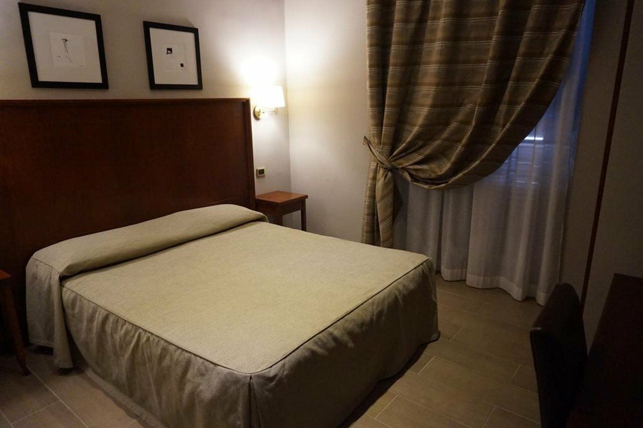 Taormina 2* Rome