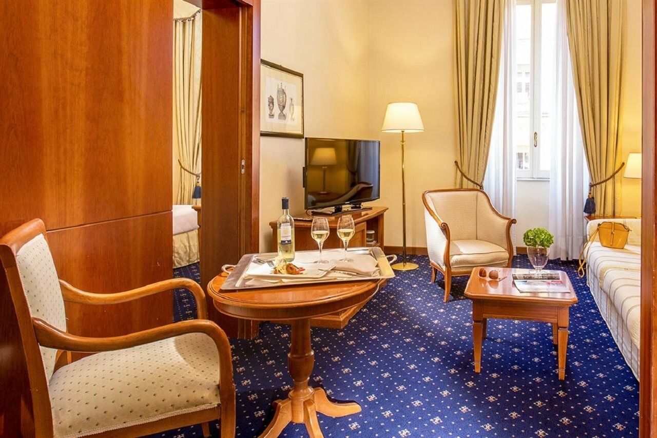Unaway Empire Hotel 4*