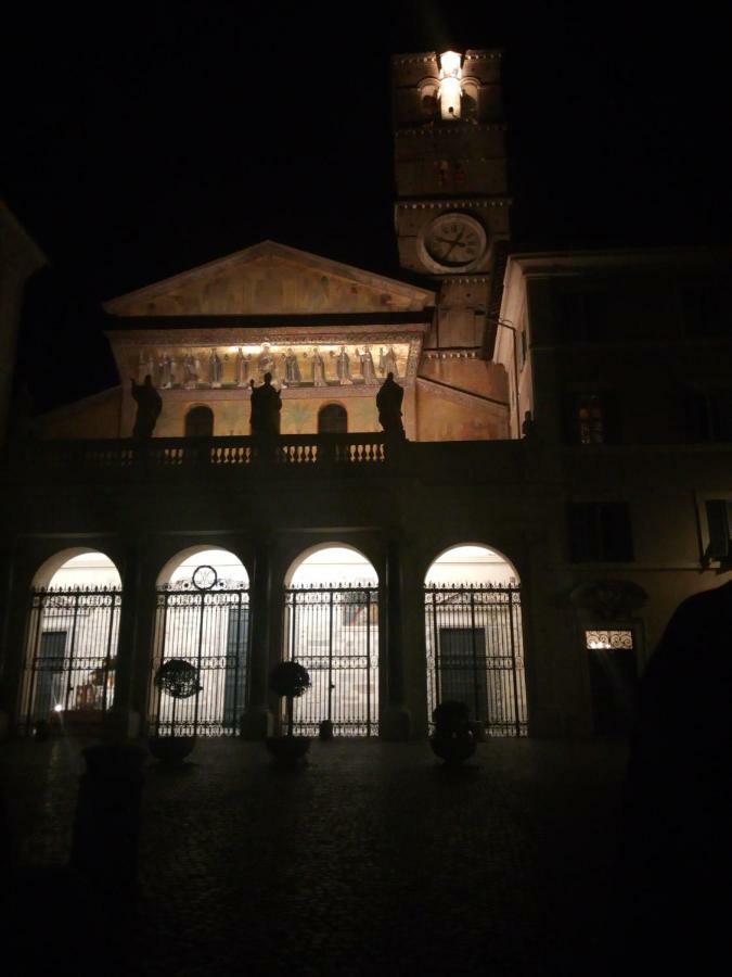 Retro Art House Rome