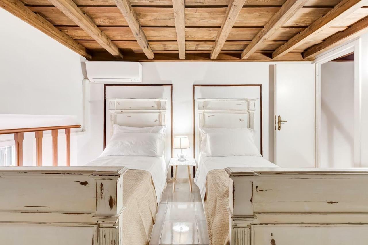 Appartement Loveromeapartments Pantheon, Navona Square Rome