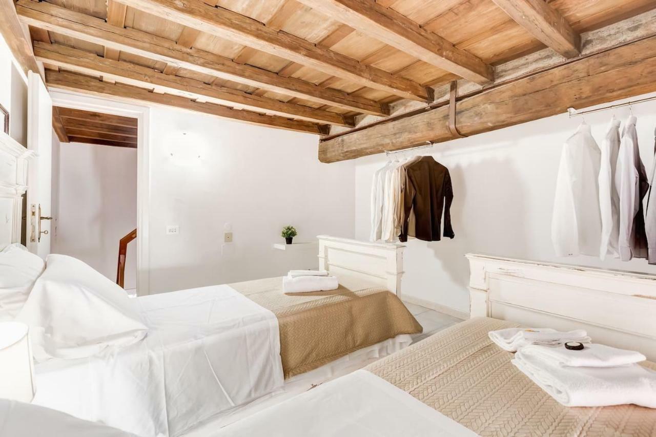 Loveromeapartments Pantheon, Navona Square Appartement