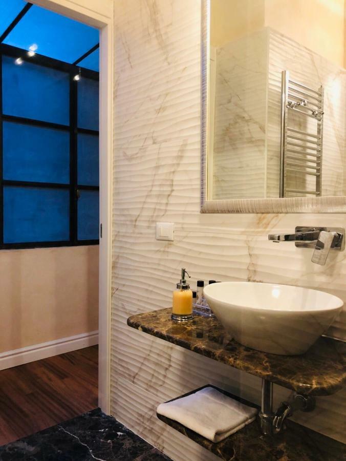 Luxury Frattina 34 Anelli Rome