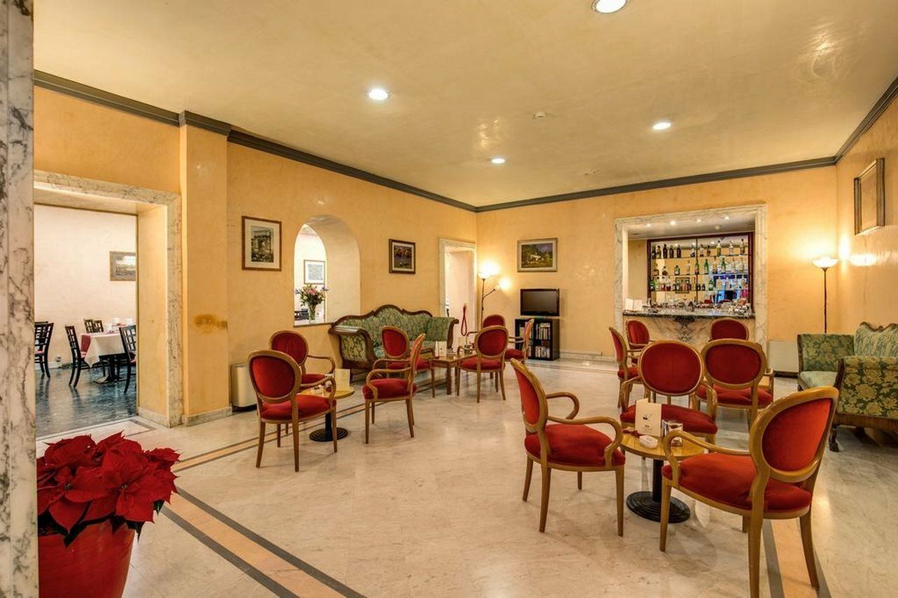 San Remo Hotel 3*