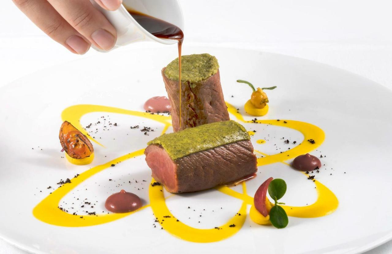 Aldrovandi Borghese 5* Rome