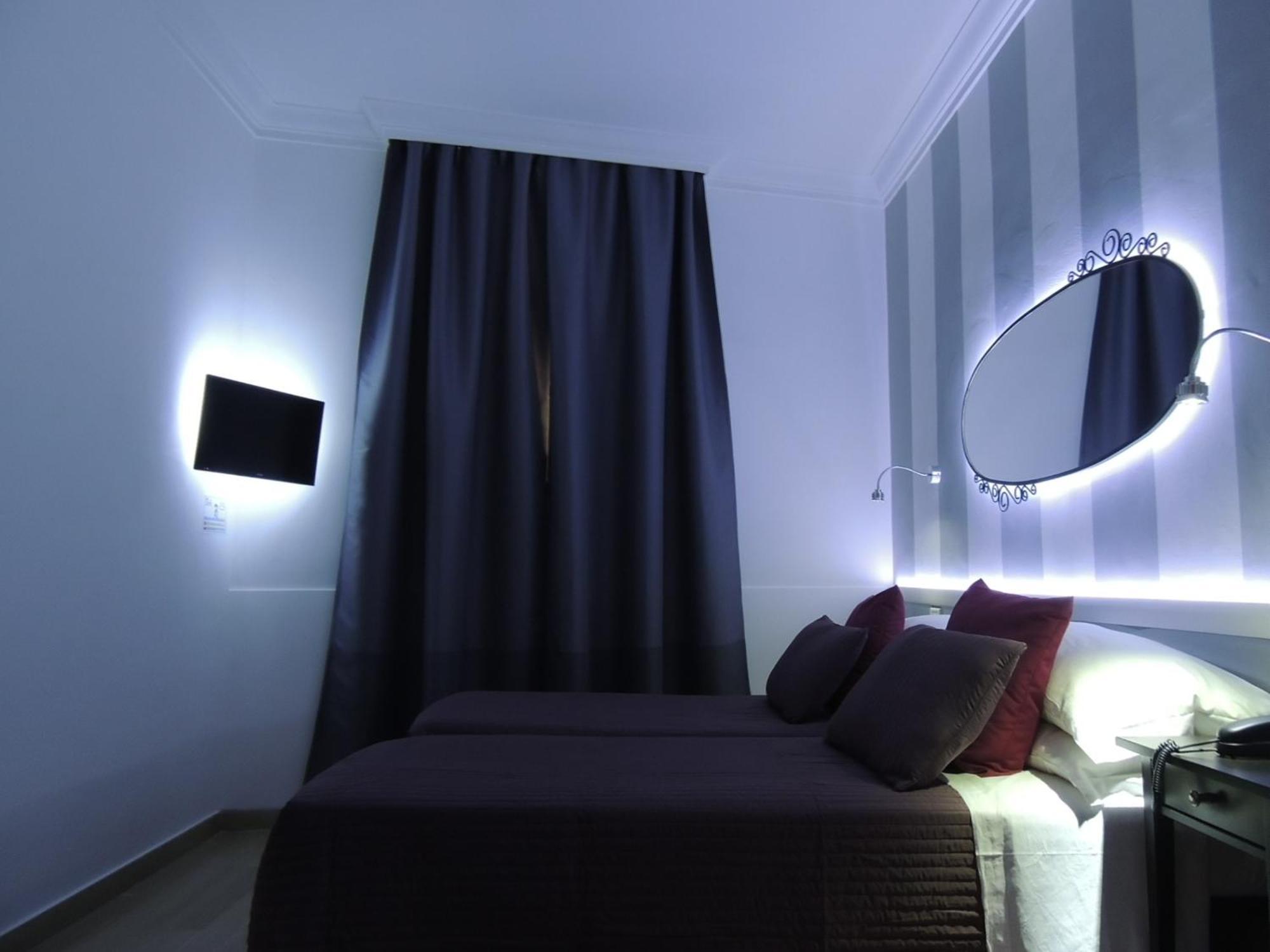 Center 2 Hotel Rome