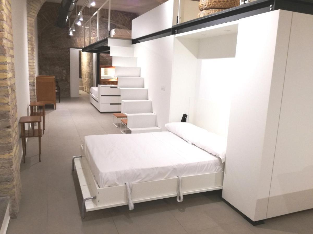 Luxury Loft Capocci 24 Coliseum Apartment Rome
