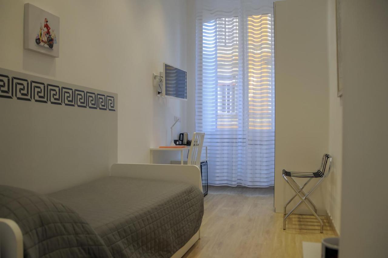 Vespahouse 2* Rome