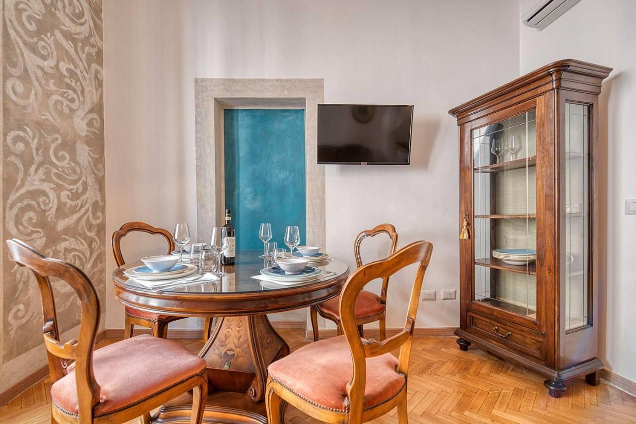 Palazzo Pamphili Lecca Di Guevara Appartement *